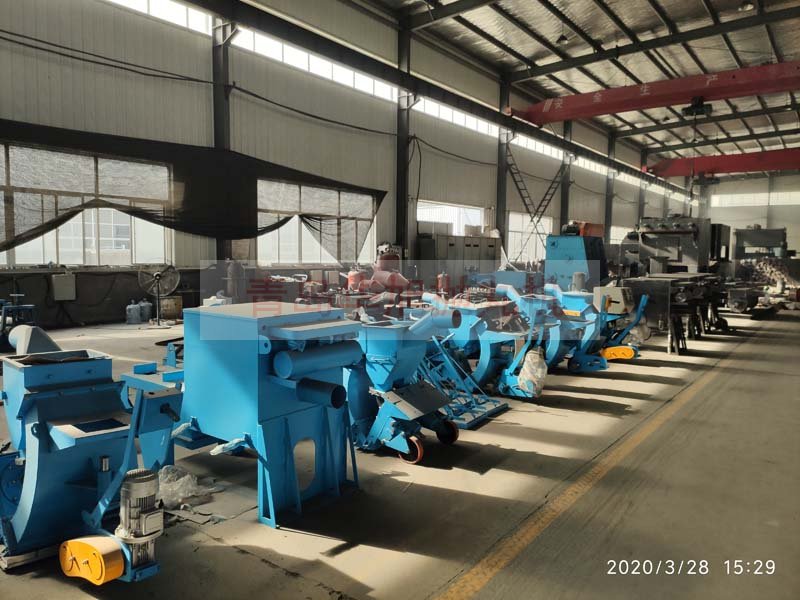 移動式路面拋丸機加工區(qū)